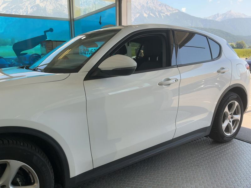 Alfa Romeo Stelvio 2.2 JTDM Super 2020 – снимка 4