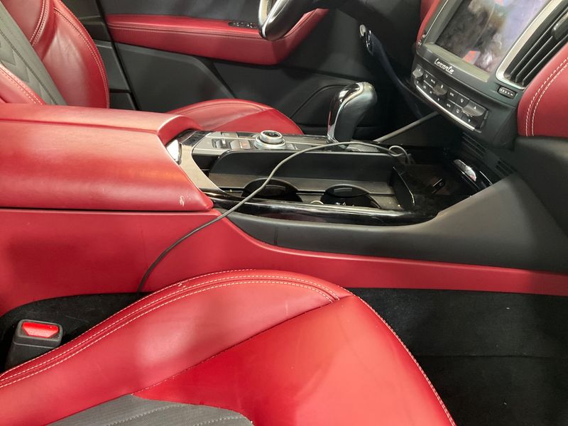 Maserati Levante 3.0 V6 Diesel 2018 – снимка 28