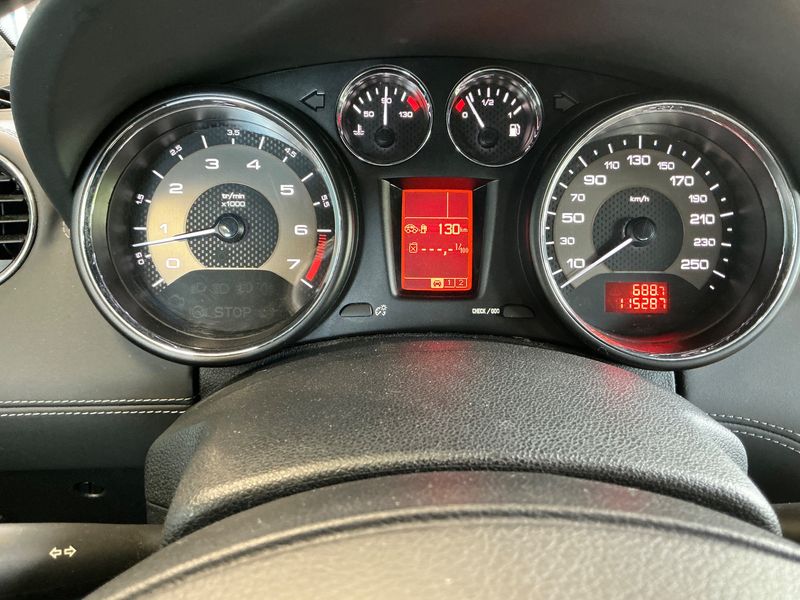 Peugeot RCZ 1.6 THP Basis 2010 – снимка 18