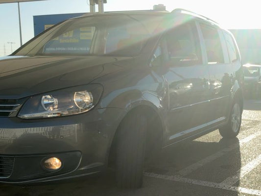 Volkswagen Touran 1.6 TDI Advance 2011 – снимка 2