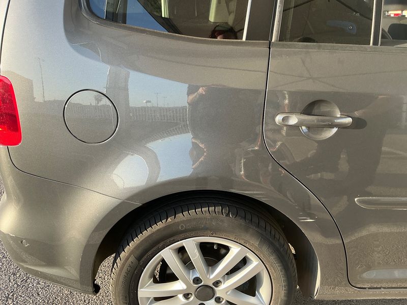 Volkswagen Touran 1.6 TDI Advance 2011 – снимка 22