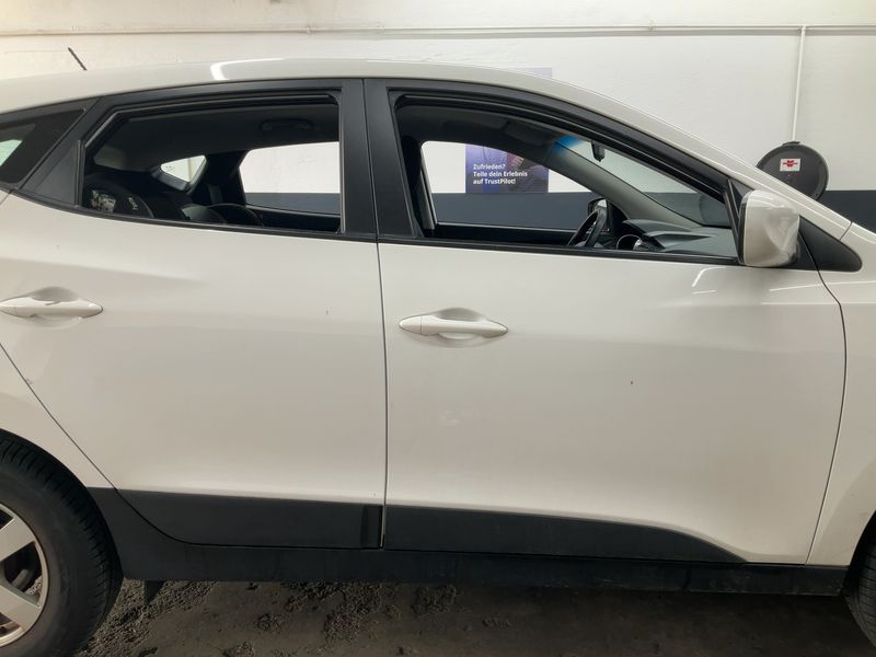 Hyundai ix35 1.6 FIFA World Cup Edition 2WD 2014 – снимка 10