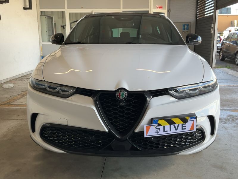 Alfa Romeo Tonale 1.3 Plug-in Hybrid Veloce AWD 2023 – снимка 14