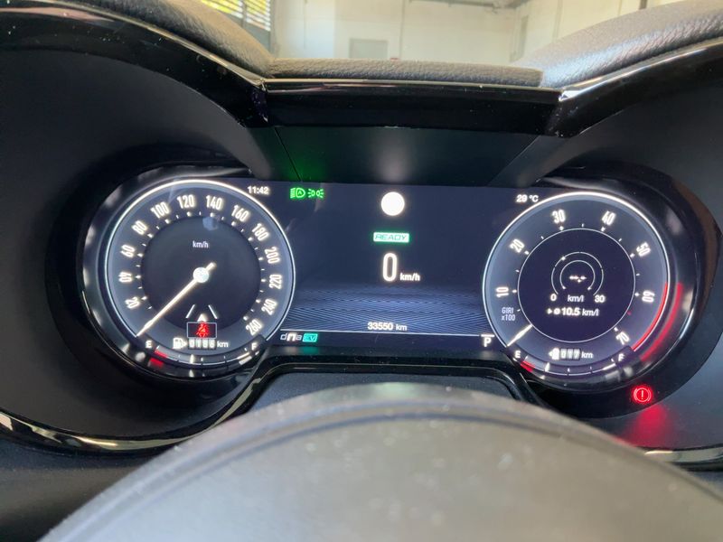 Alfa Romeo Tonale 1.3 Plug-in Hybrid Veloce AWD 2023 – снимка 18
