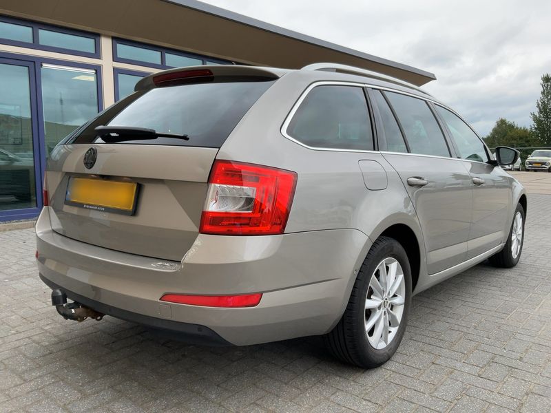 Skoda Octavia 1.0 TSI Style 2017 – снимка 8