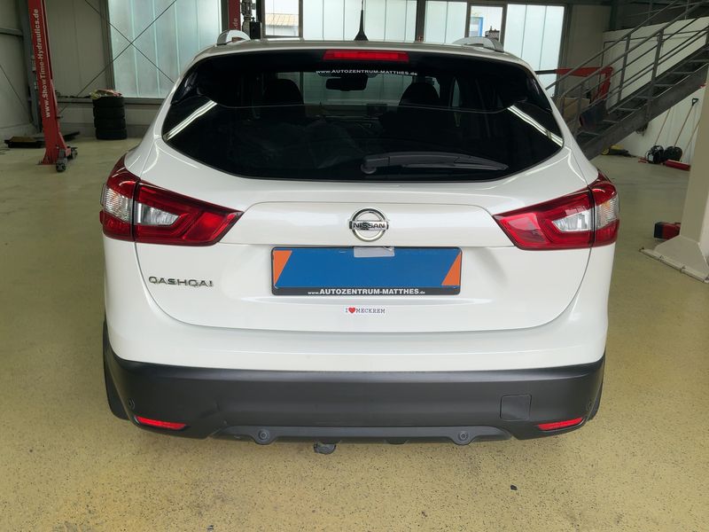 Nissan Qashqai 1.6 dCi Tekna 2017 – снимка 7