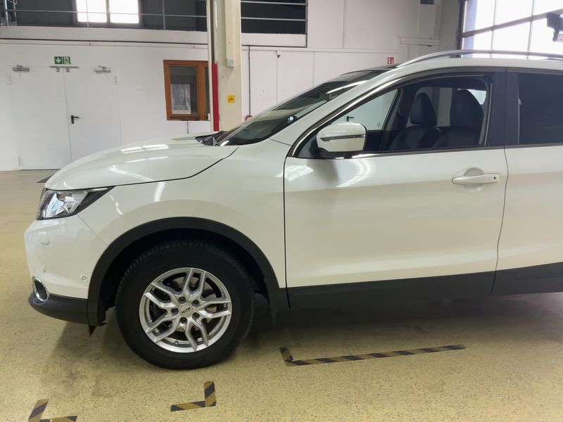 Nissan Qashqai 1.6 dCi Tekna 2017 – снимка 2