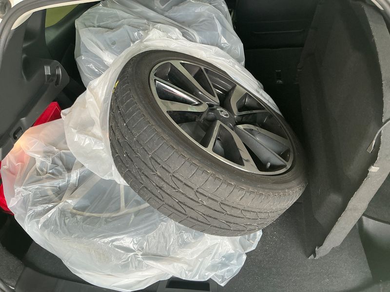 Nissan Qashqai 1.6 dCi Tekna 2017 – снимка 15