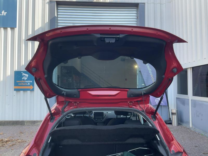 Peugeot 208 1.2 PureTech Allure 2017 – снимка 15