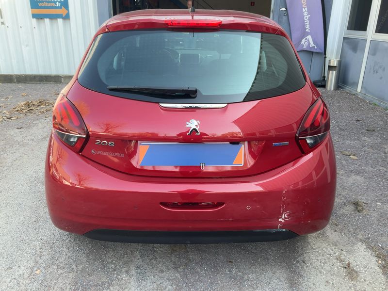 Peugeot 208 1.2 PureTech Allure 2017 – снимка 7