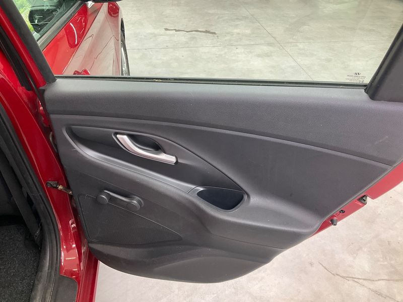 Hyundai i30 1.0 TGDI Select 2018 – снимка 32