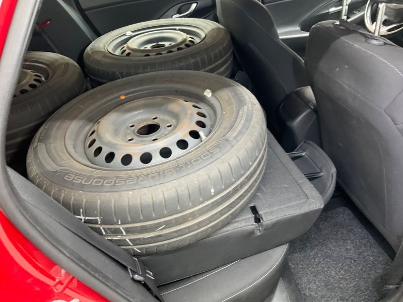 Hyundai i30 1.0 TGDI Select 2018 – снимка 38
