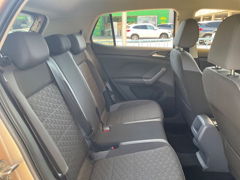 Volkswagen T-Cross 1.0 TSI Sport 2019 – снимка 19