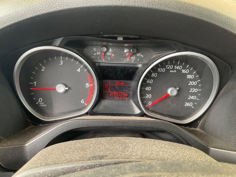 Volkswagen T-Cross 1.0 TSI Sport 2019 – снимка 18