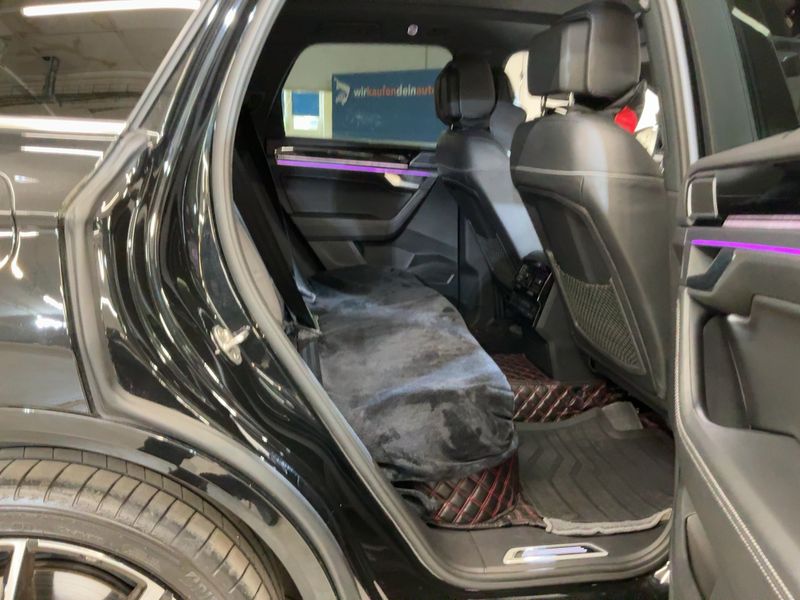 Volkswagen Touareg 3.0 TSI R-Line 4Motion 2024 – снимка 20