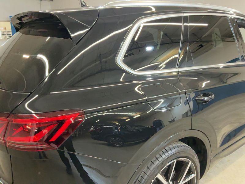 Volkswagen Touareg 3.0 TSI R-Line 4Motion 2024 – снимка 8