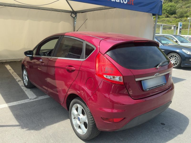 Ford Fiesta 1.25 Titanium 2011 – снимка 6