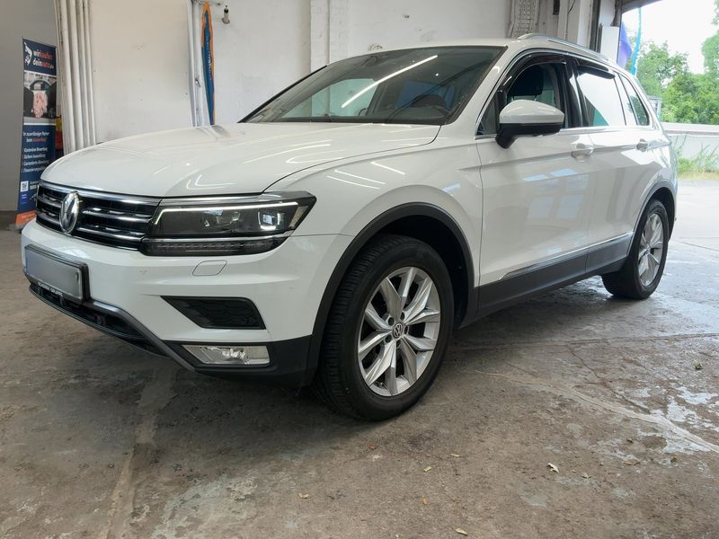 Volkswagen Tiguan 2.0 TDI Highline 4Motion BlueMotion Tech 2016 – снимка 1