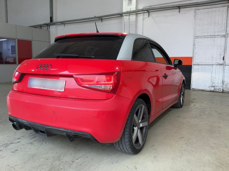 Audi A1 1.6 TDI Ambition 2011 – снимка 8