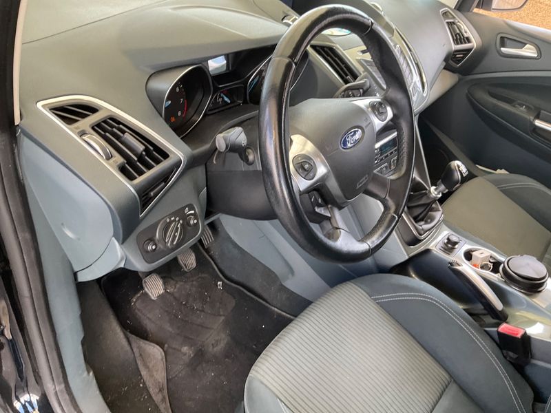 Ford C-Max 1.0 EcoBoost Titanium 2013 – снимка 24
