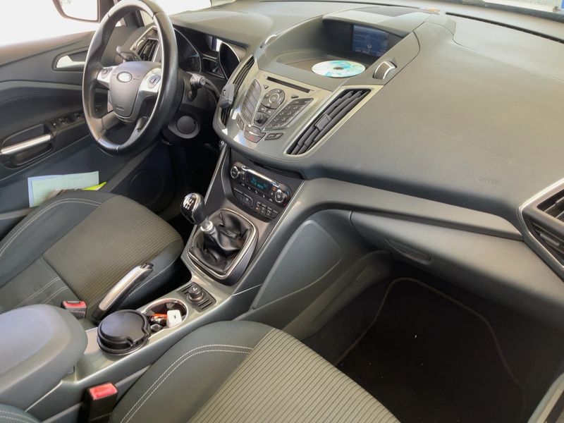 Ford C-Max 1.0 EcoBoost Titanium 2013 – снимка 16