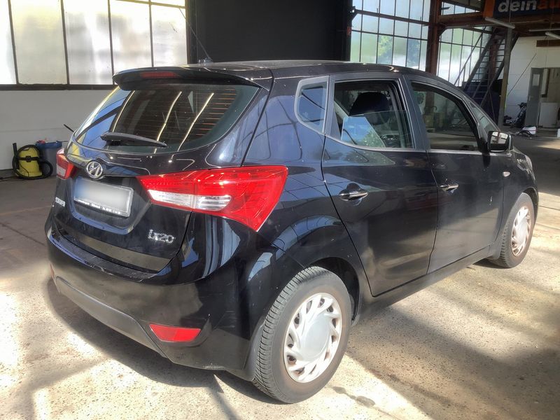 Hyundai ix20 1.4 Classic 2012 – снимка 8
