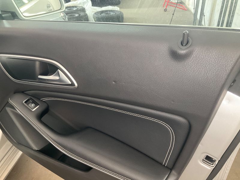 Mercedes-Benz CLA-Klasse CLA 200 d Urban 2017 – снимка 34