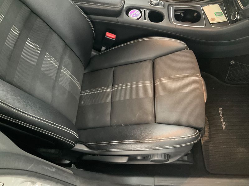 Mercedes-Benz CLA-Klasse CLA 200 d Urban 2017 – снимка 33