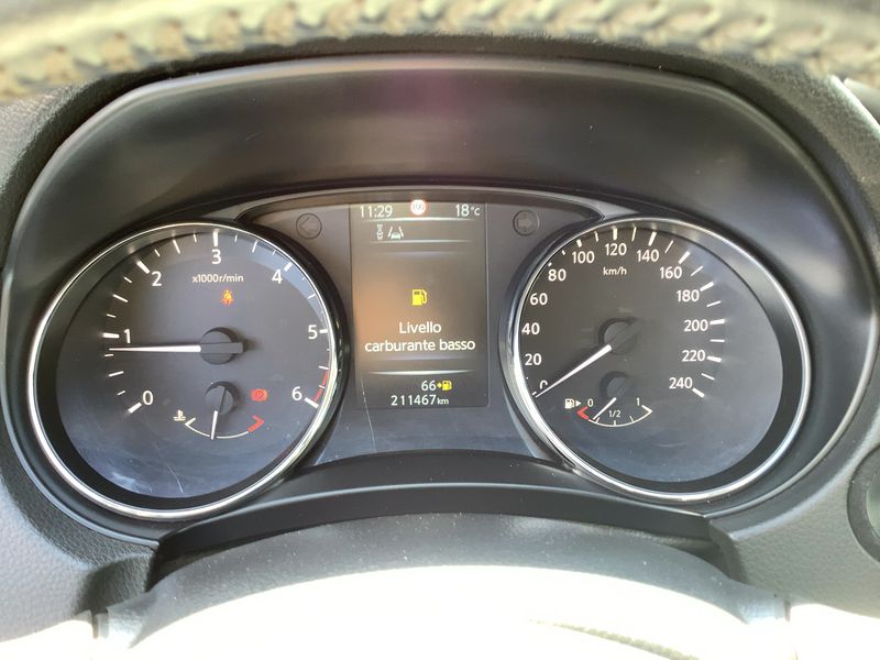 Nissan Qashqai 1.5 Turbodiesel Acenta 2016 – снимка 18