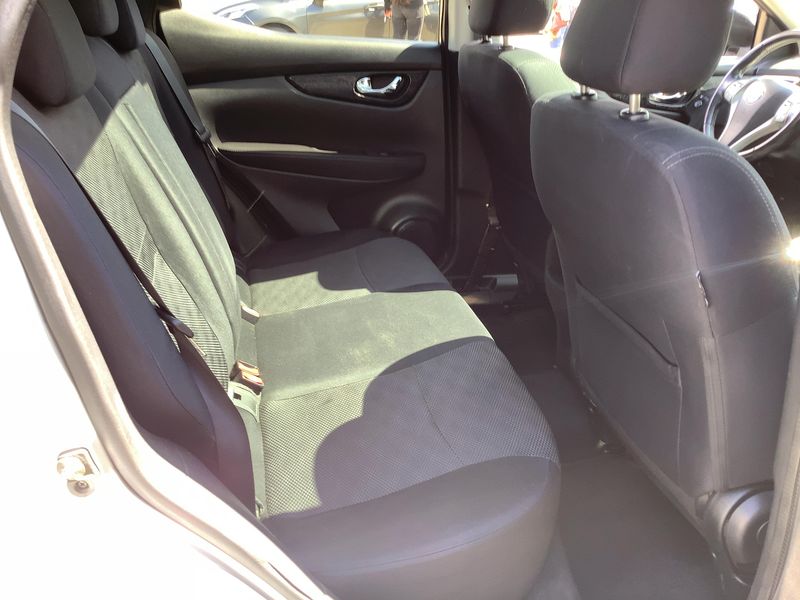 Nissan Qashqai 1.5 Turbodiesel Acenta 2016 – снимка 19