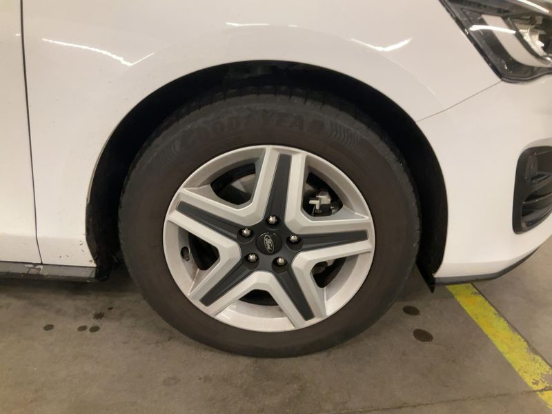 Ford Focus 1.5 TDCi EcoBlue Cool&Connect 2022 – снимка 11