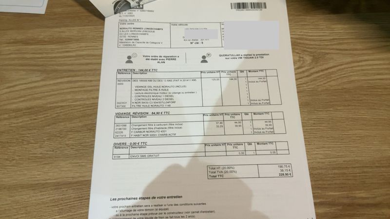 Volkswagen Tiguan 2.0 TDI BlueMotion Tech 2012 – снимка 22