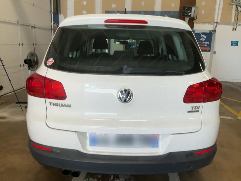 Volkswagen Tiguan 2.0 TDI BlueMotion Tech 2012 – снимка 7