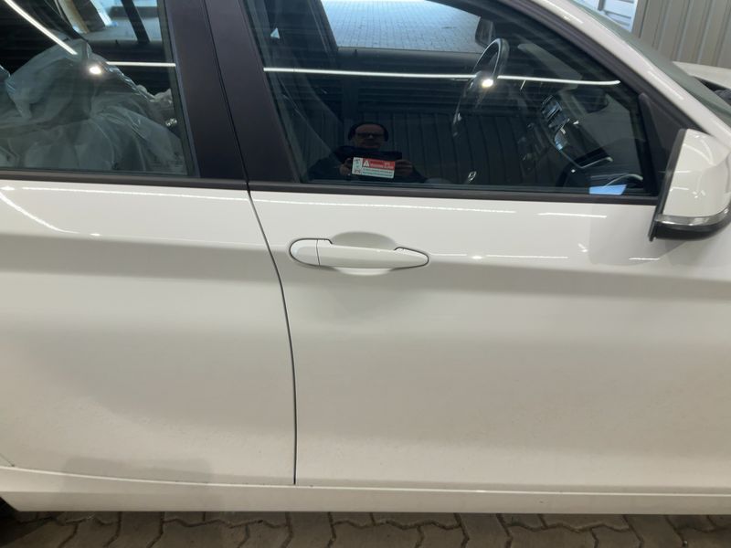 BMW 1er 120d Sport Line 2017 – снимка 10