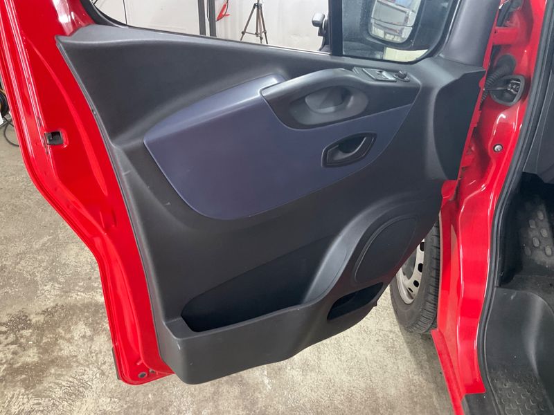 Opel Vivaro 1.6 CDTI Kasten L1H1 2,7t 2015 – снимка 30