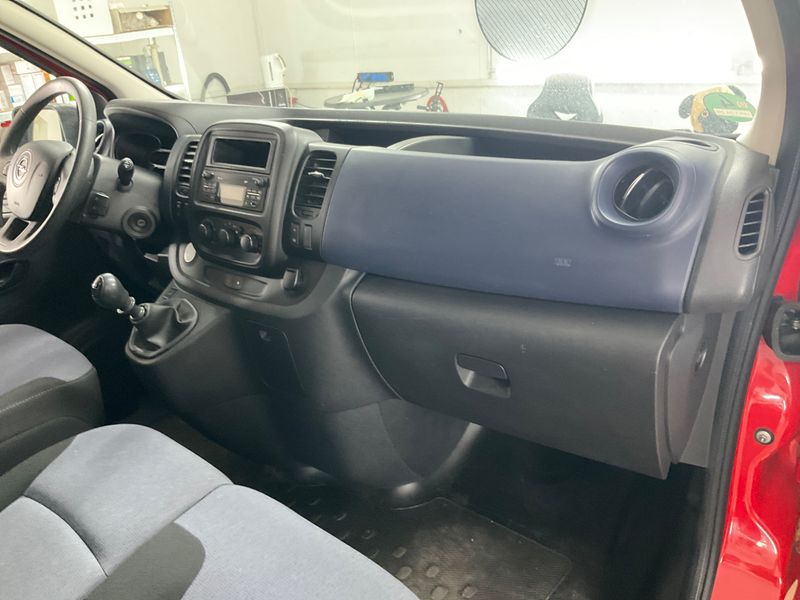 Opel Vivaro 1.6 CDTI Kasten L1H1 2,7t 2015 – снимка 28