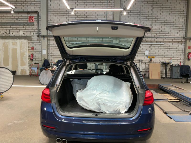 BMW 3er 320d Advantage 2016 – снимка 16