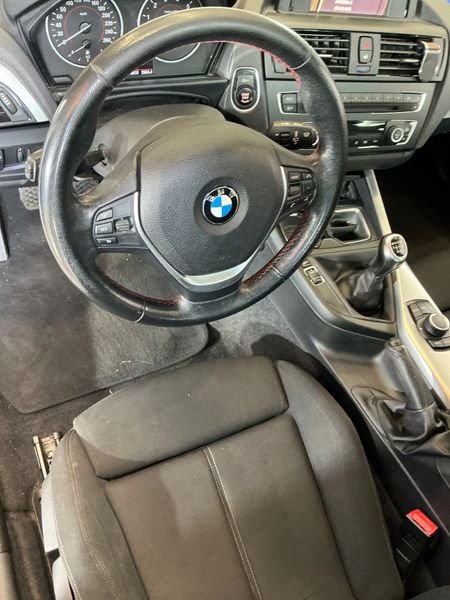 BMW 1er 118i 2011 – снимка 28