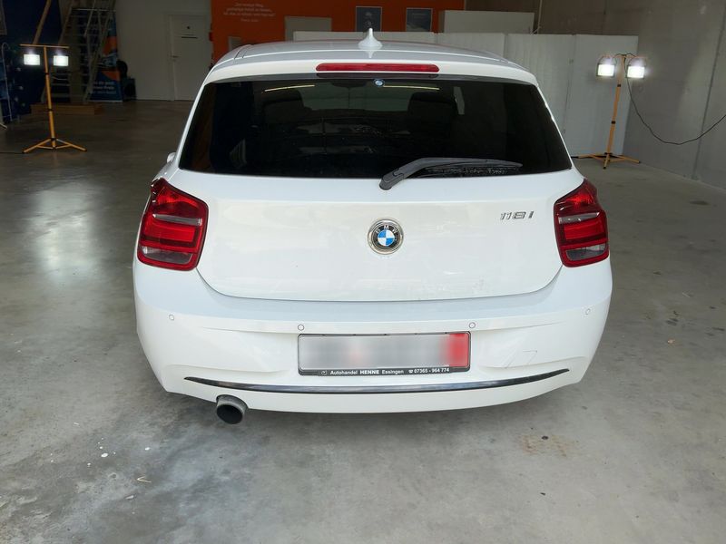 BMW 1er 118i 2011 – снимка 7