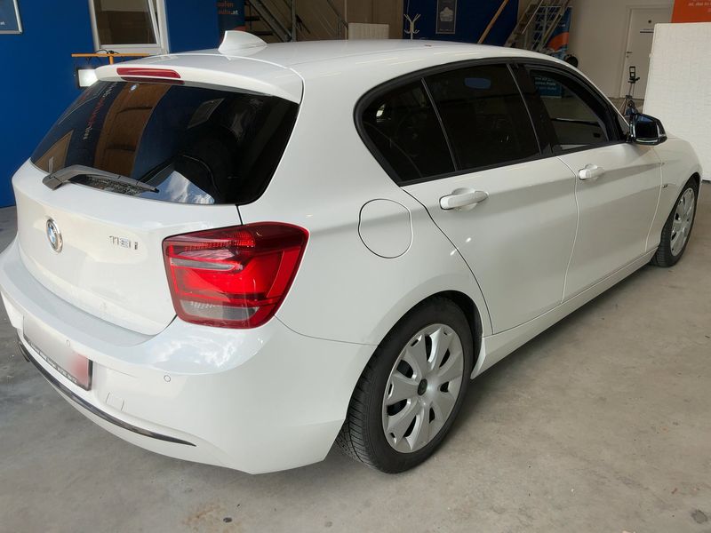 BMW 1er 118i 2011 – снимка 8