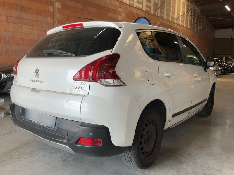 Peugeot 3008 1.6 Blue-HDi Crossway 2016 – снимка 8