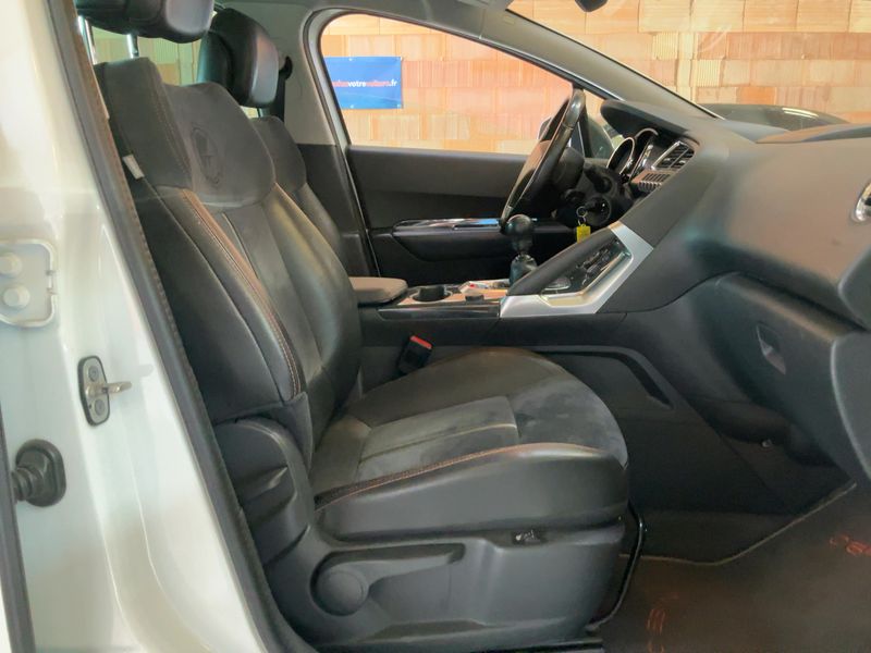 Peugeot 3008 1.6 Blue-HDi Crossway 2016 – снимка 18