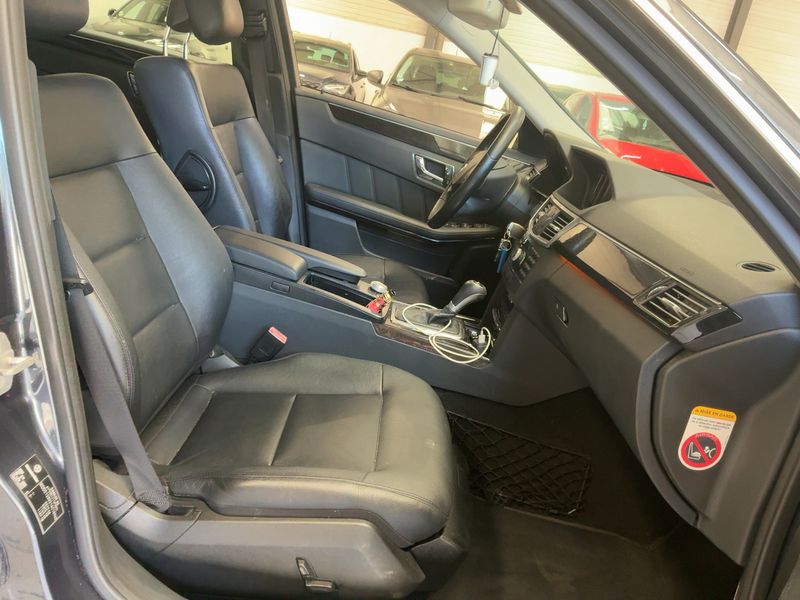Mercedes-Benz E-Klasse E 220 CDI Avantgarde 2010 – снимка 16