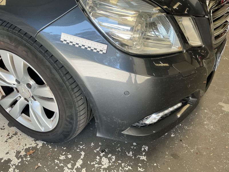 Mercedes-Benz E-Klasse E 220 CDI Avantgarde 2010 – снимка 32