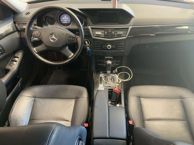 Mercedes-Benz E-Klasse E 220 CDI Avantgarde 2010 – снимка 17