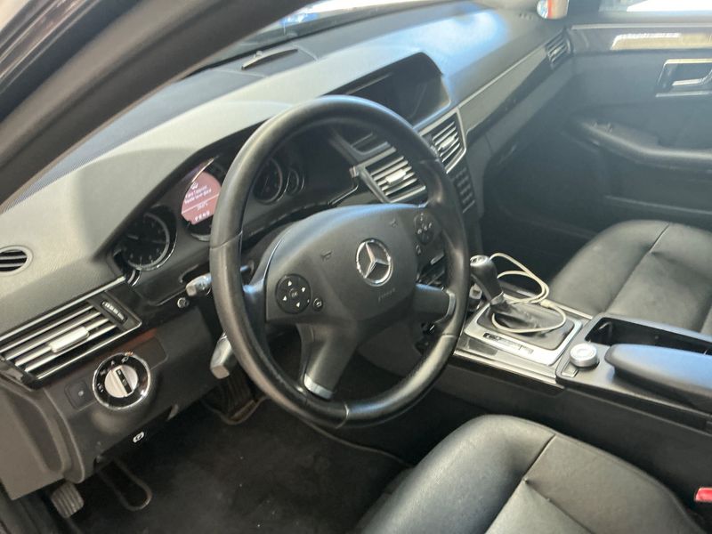 Mercedes-Benz E-Klasse E 220 CDI Avantgarde 2010 – снимка 27
