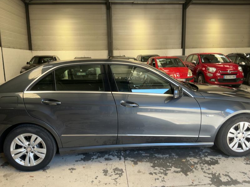 Mercedes-Benz E-Klasse E 220 CDI Avantgarde 2010 – снимка 10