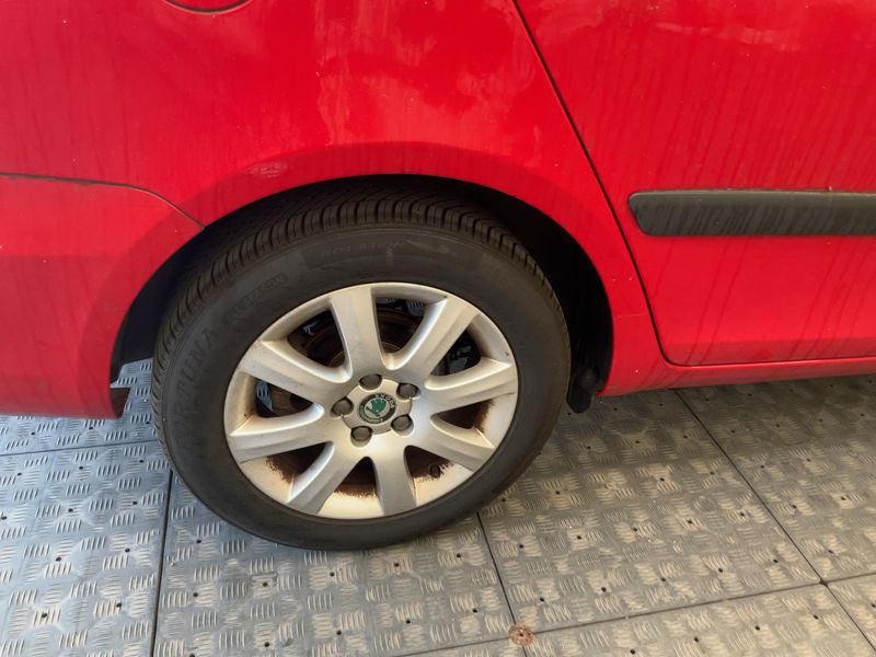 Skoda Fabia 1.6 TDI Elegance 2012 – снимка 9