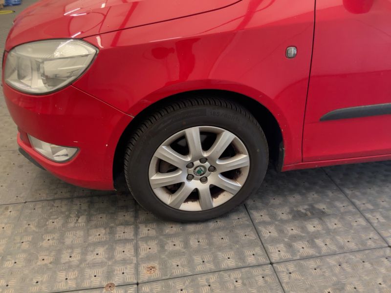 Skoda Fabia 1.6 TDI Elegance 2012 – снимка 3
