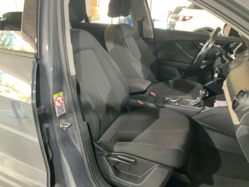 Audi Q2 2.0 TDI quattro Business Line 2017 – снимка 16
